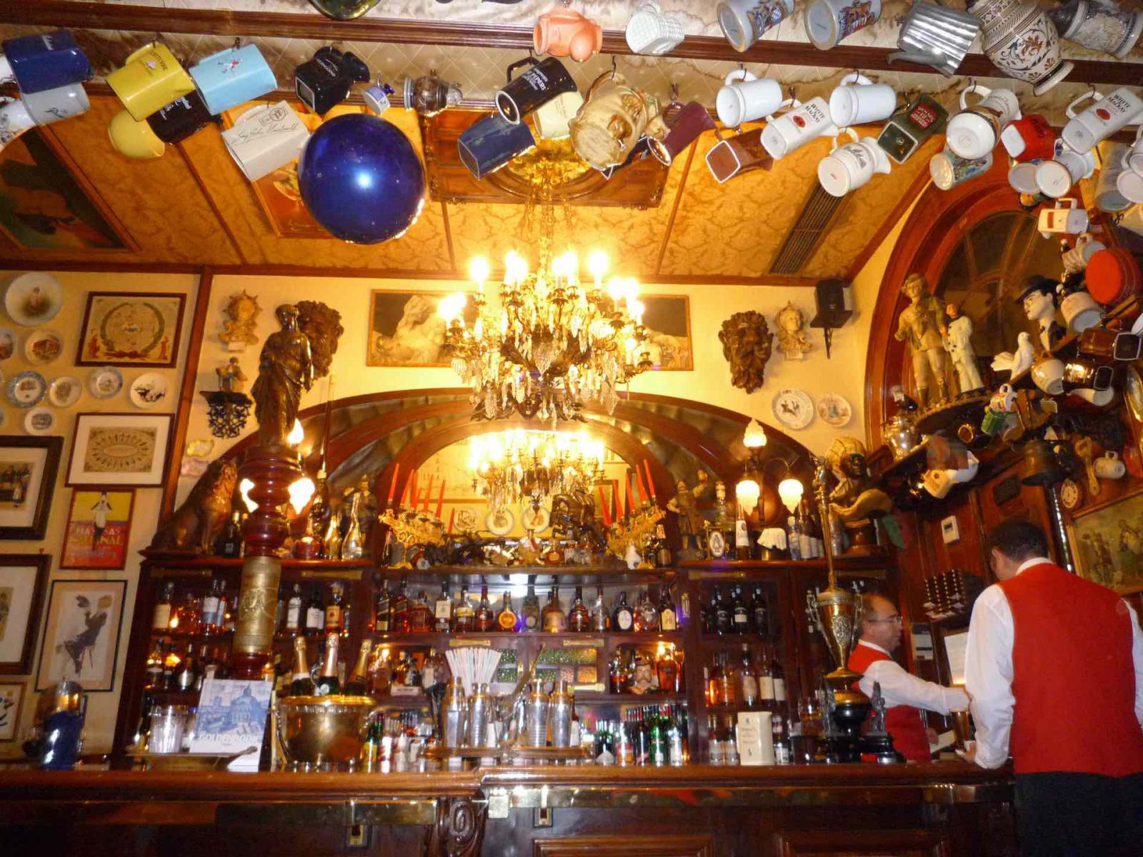 Where to go out in Lisbon? The best bars in Lisbon